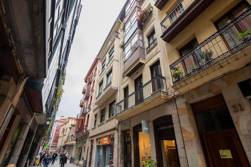 Dendarikale Old Town By Next Stop Bilbao Bilbau Exterior foto