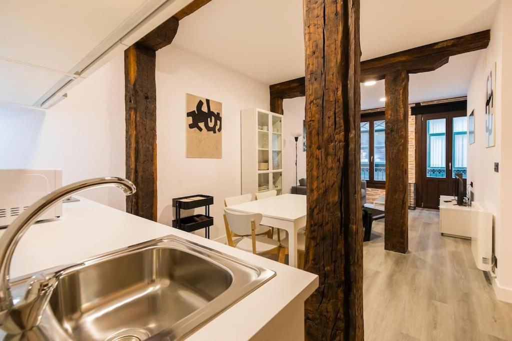 Dendarikale Old Town By Next Stop Bilbao Bilbau Exterior foto